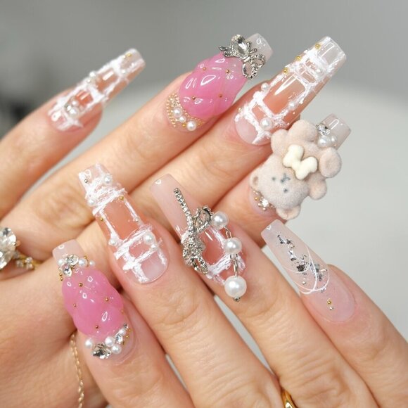 tipsy | Handmade Press On Nails | Long Coffin| 3D Nail | Crochet | Beary Pearly - Picture 5 of 16